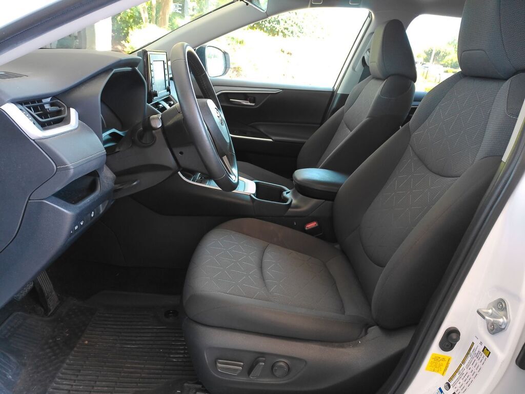 2022 Toyota RAV4 Hybrid XLE Richmond VA