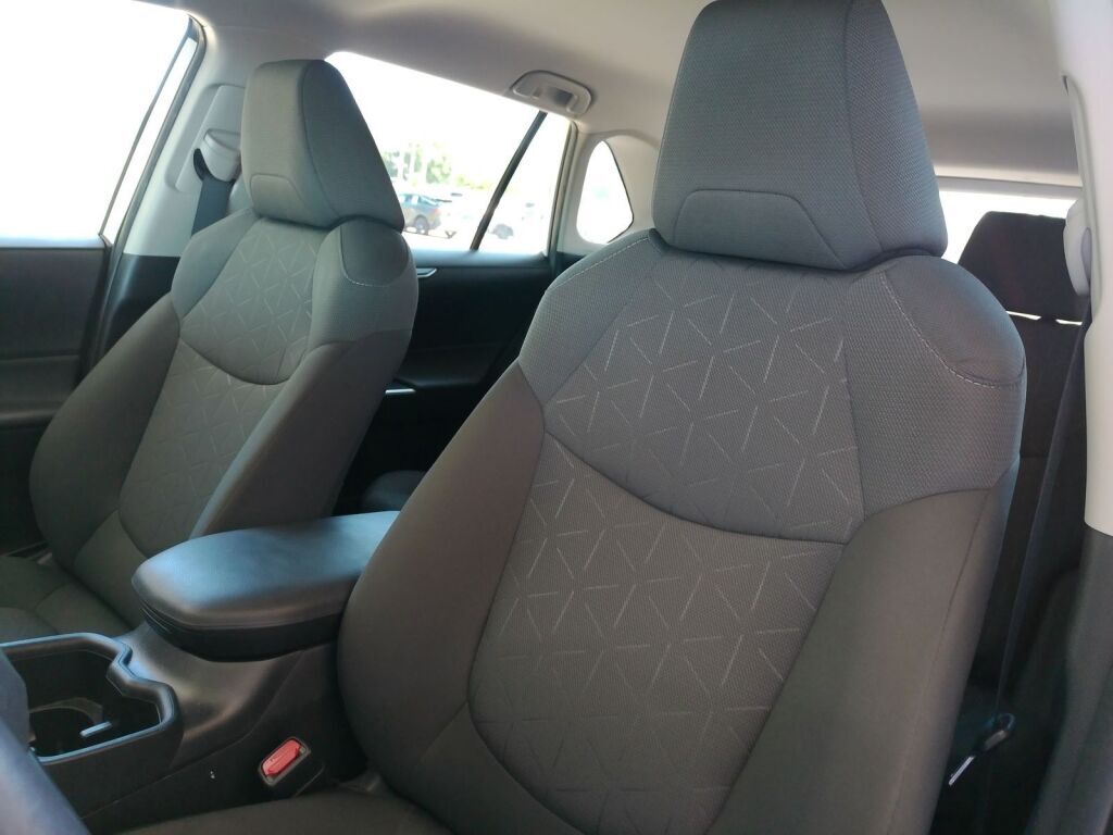 2022 Toyota RAV4 Hybrid XLE Richmond VA