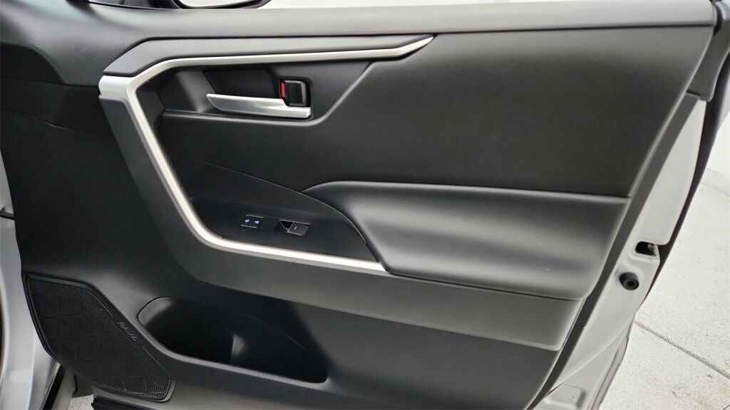 2022 Toyota RAV4 Hybrid XLE Laurel MD