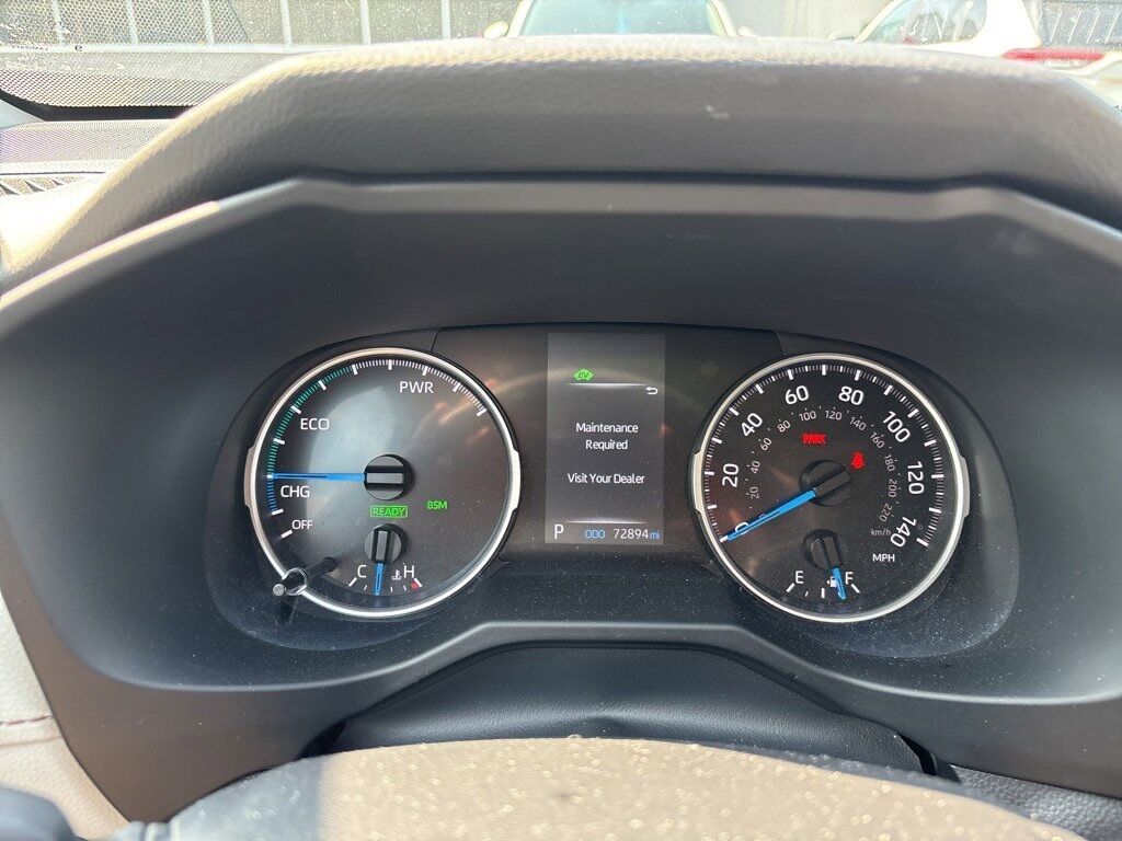 2022 Toyota RAV4 Hybrid XLE