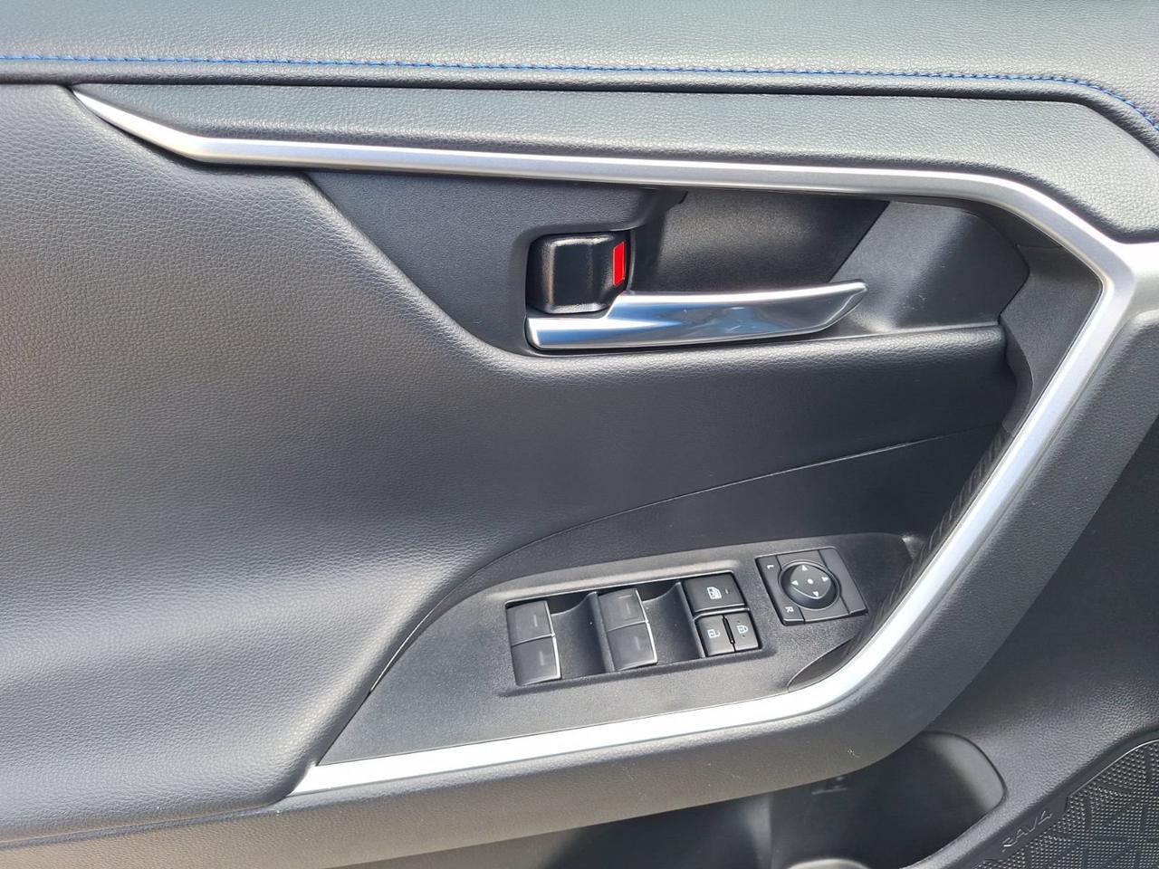 2022 Toyota RAV4 Hybrid XSE Hurst TX