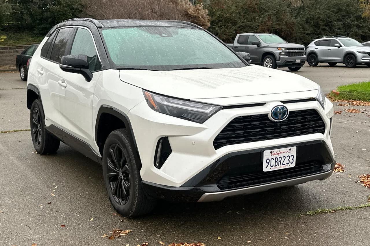 2022 Toyota RAV4 Hybrid XSE