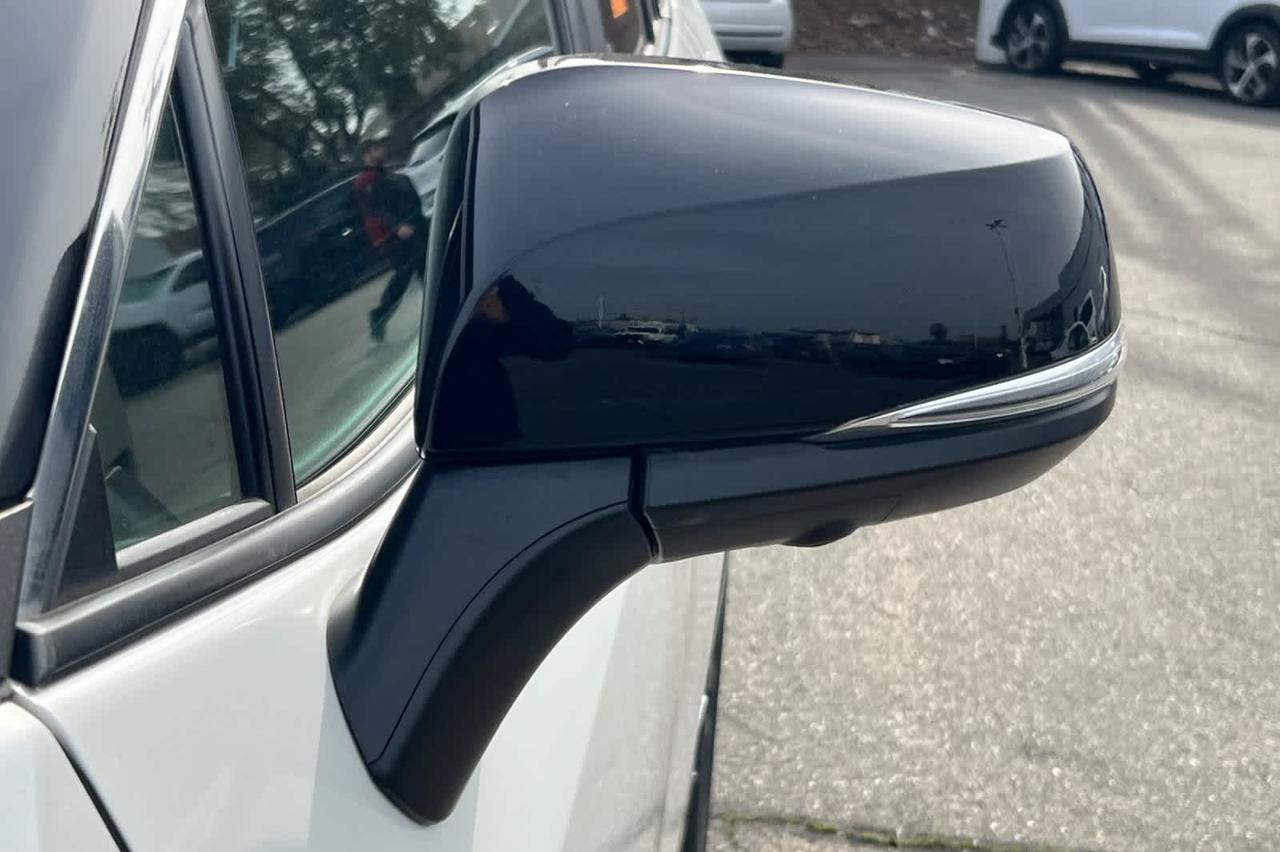 2022 Toyota RAV4 Hybrid XSE Roseville CA