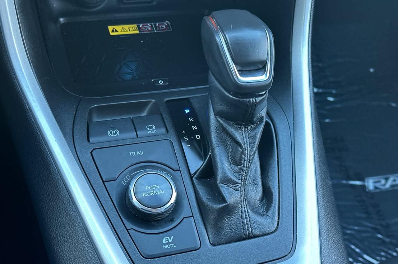 2022 Toyota RAV4 Hybrid XSE Roseville CA