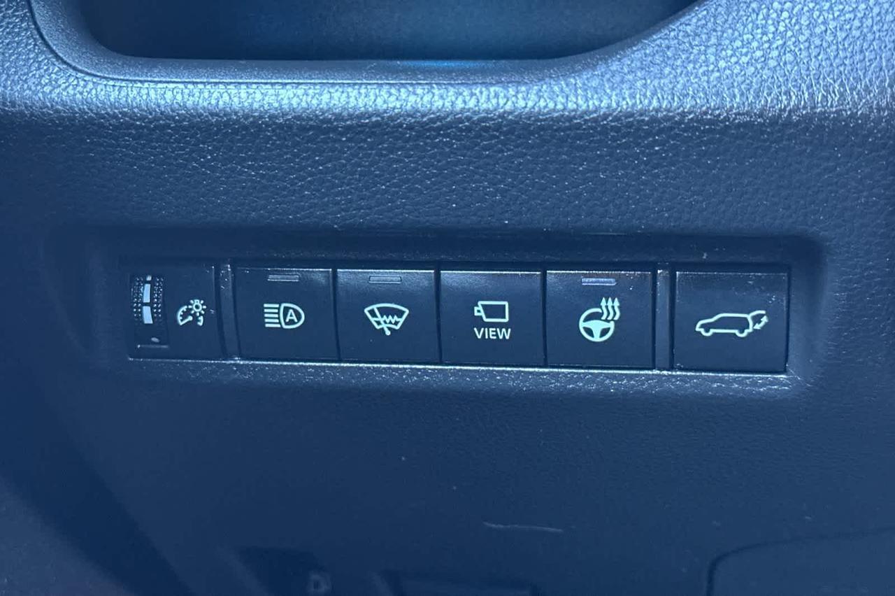 2022 Toyota RAV4 Hybrid XSE Roseville CA