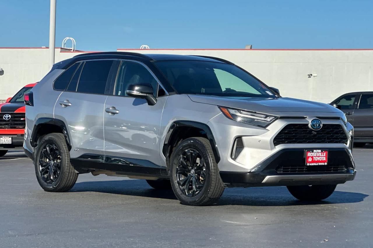 2022 Toyota RAV4 Hybrid XSE Roseville CA
