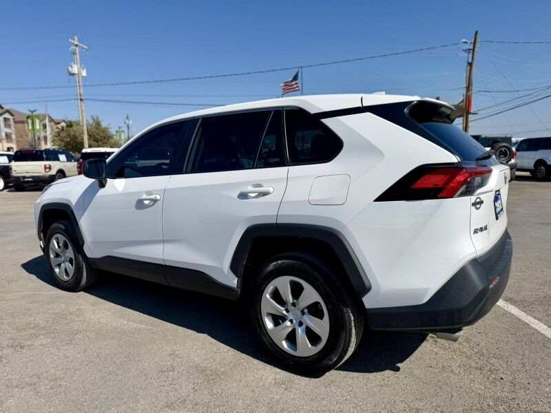 2022 Toyota RAV4 LE Del Rio TX
