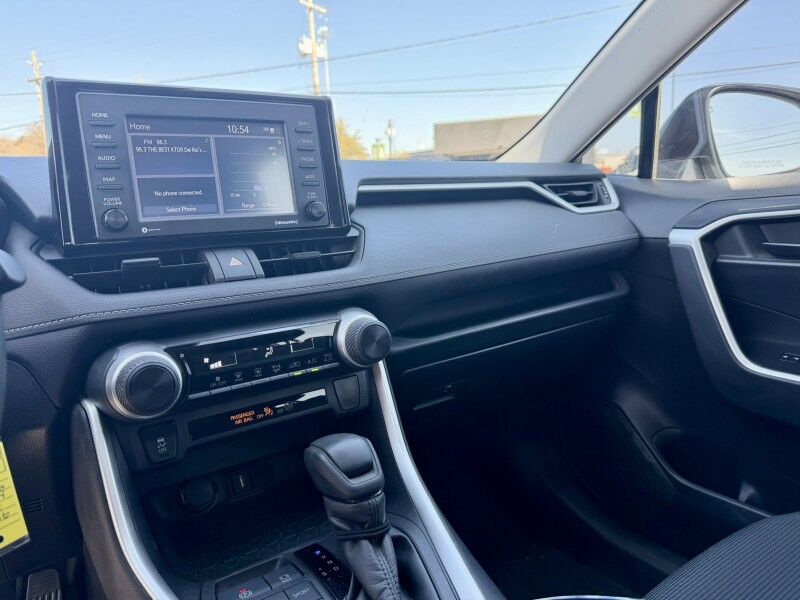 2022 Toyota RAV4 LE Del Rio TX