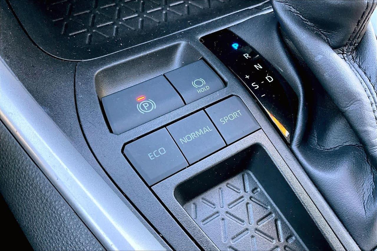 2022 Toyota RAV4 LE Folsom CA