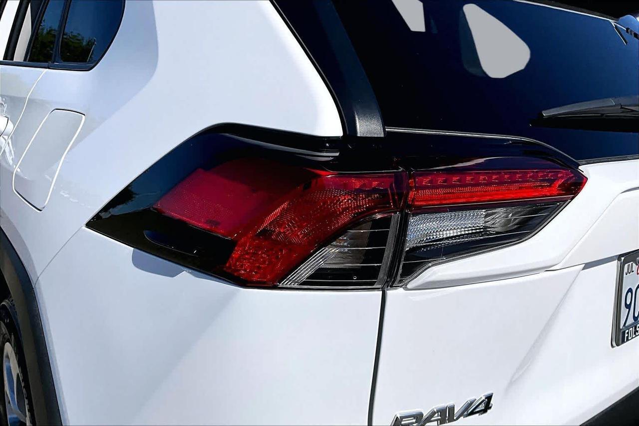 2022 Toyota RAV4 LE Folsom CA