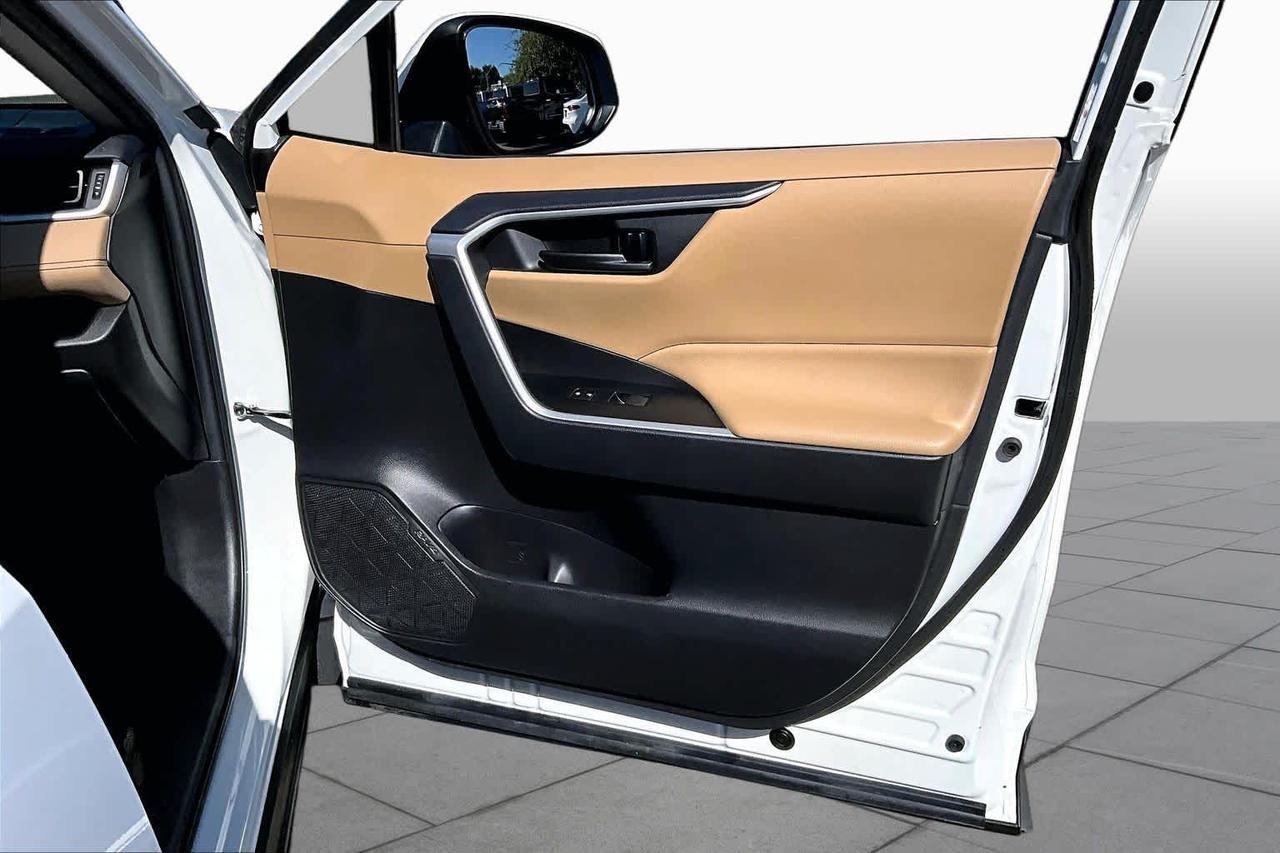2022 Toyota RAV4 LE Folsom CA