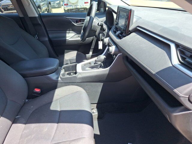 2022 Toyota RAV4 LE Hurst TX