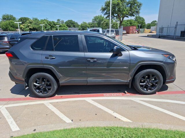 2022 Toyota RAV4 LE Hurst TX