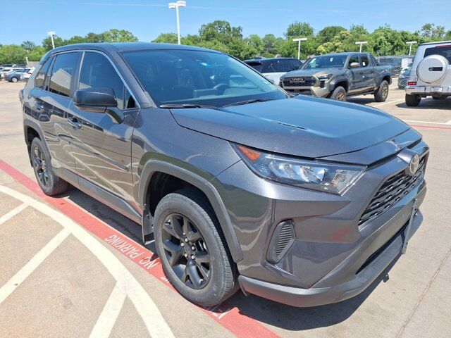 2022 Toyota RAV4 LE Hurst TX