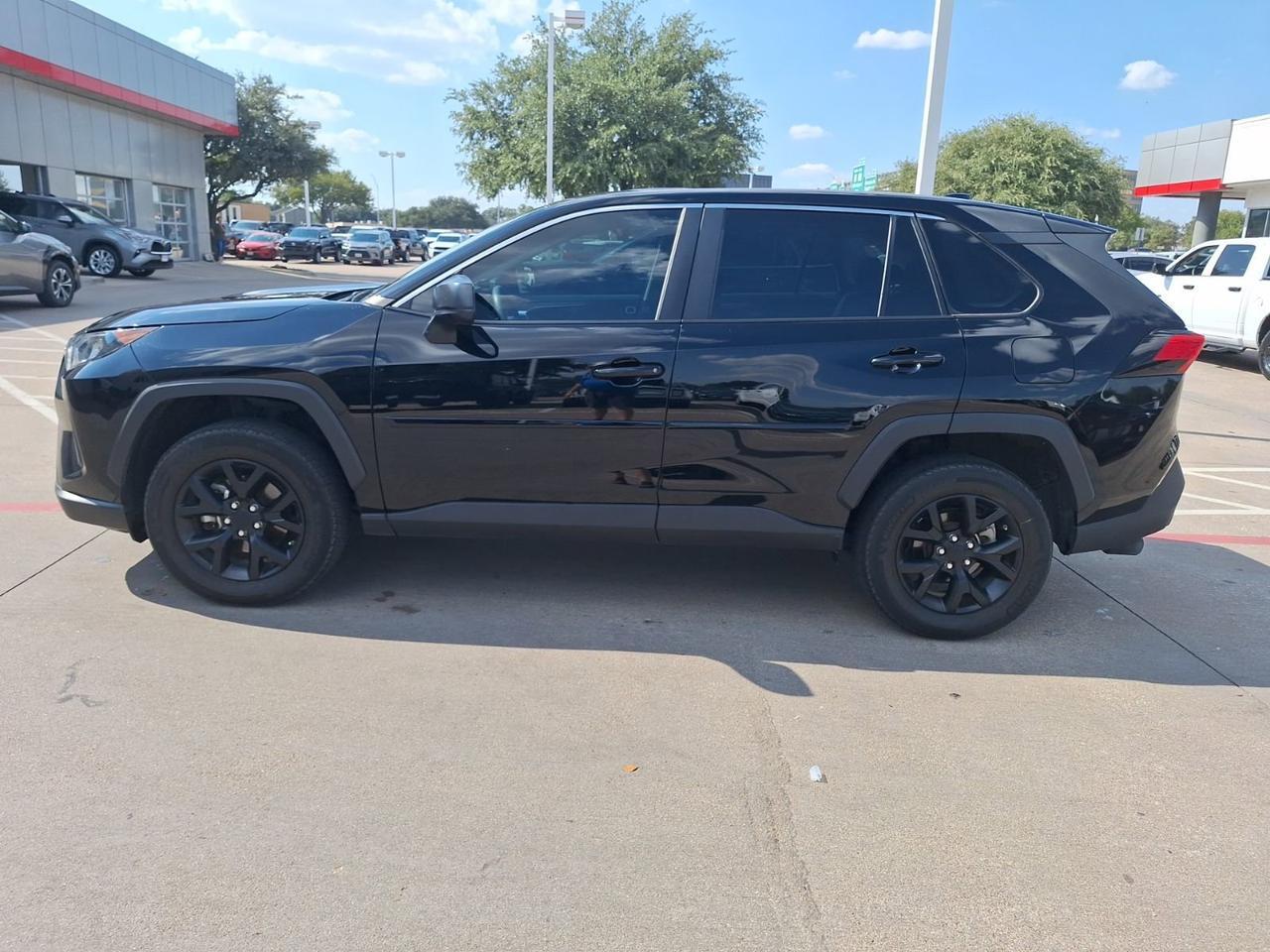 2022 Toyota RAV4 LE Hurst TX