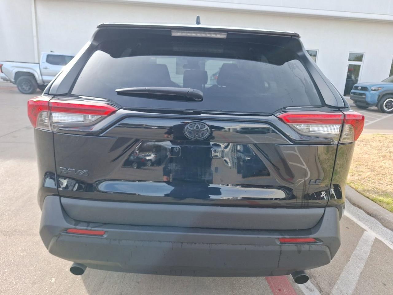 2022 Toyota RAV4 LE Hurst TX