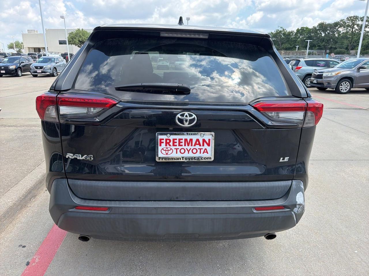 2022 Toyota RAV4 LE Hurst TX