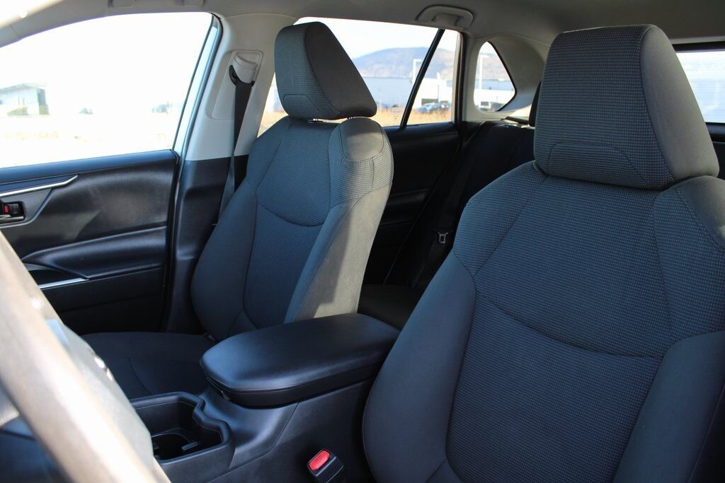 2022 Toyota RAV4 LE Klamath Falls OR