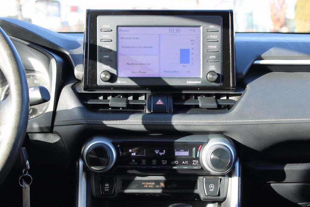 2022 Toyota RAV4 LE Klamath Falls OR