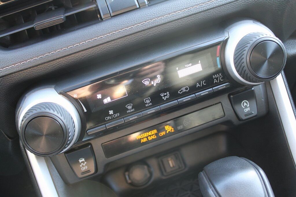 2022 Toyota RAV4 LE Klamath Falls OR