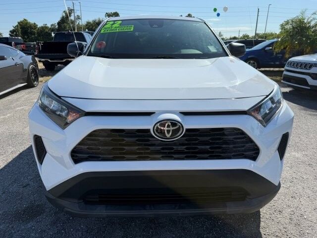 2022 Toyota RAV4 LE