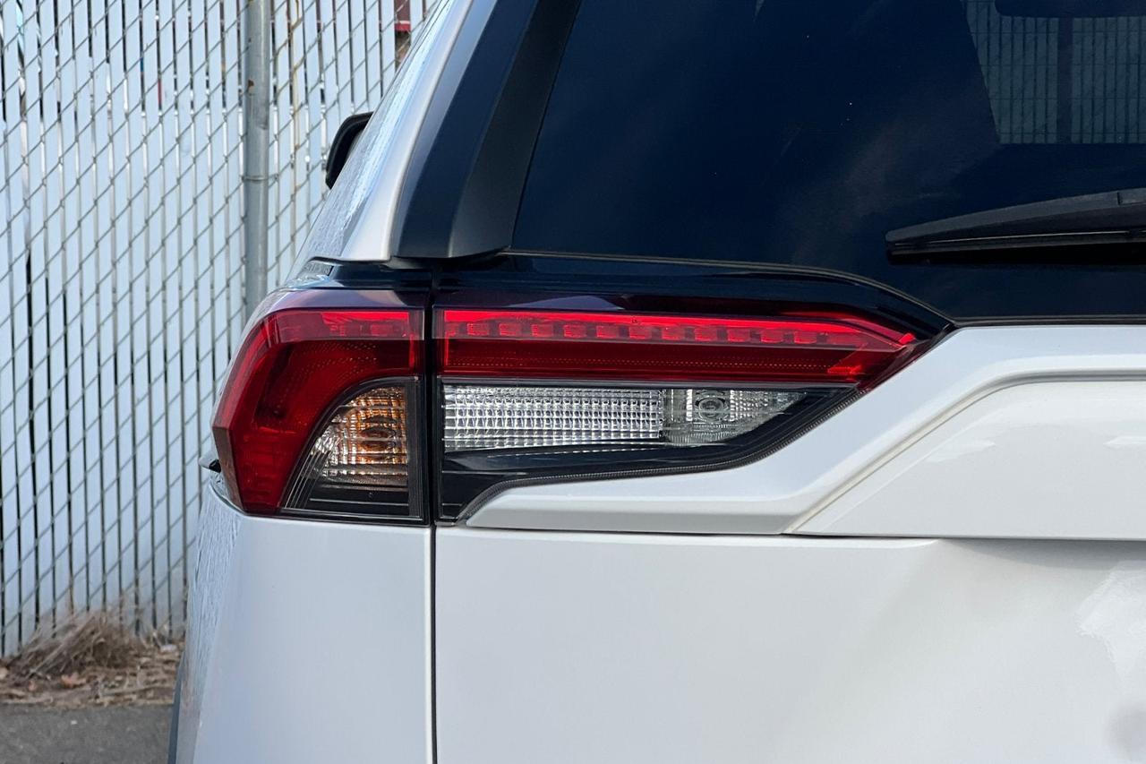 2022 Toyota RAV4 LE Roseville CA