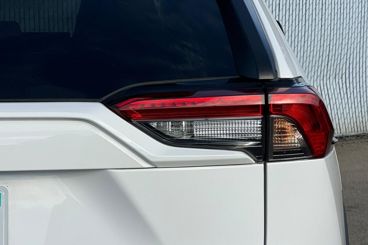 2022 Toyota RAV4 LE Roseville CA