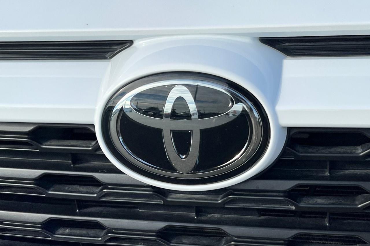 2022 Toyota RAV4 LE Roseville CA