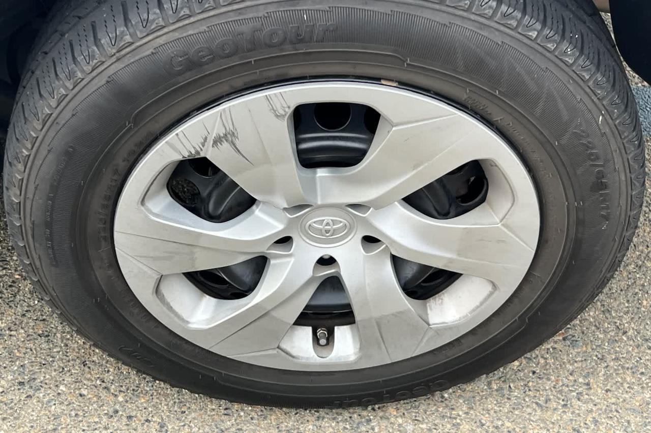 2022 Toyota RAV4 LE Roseville CA