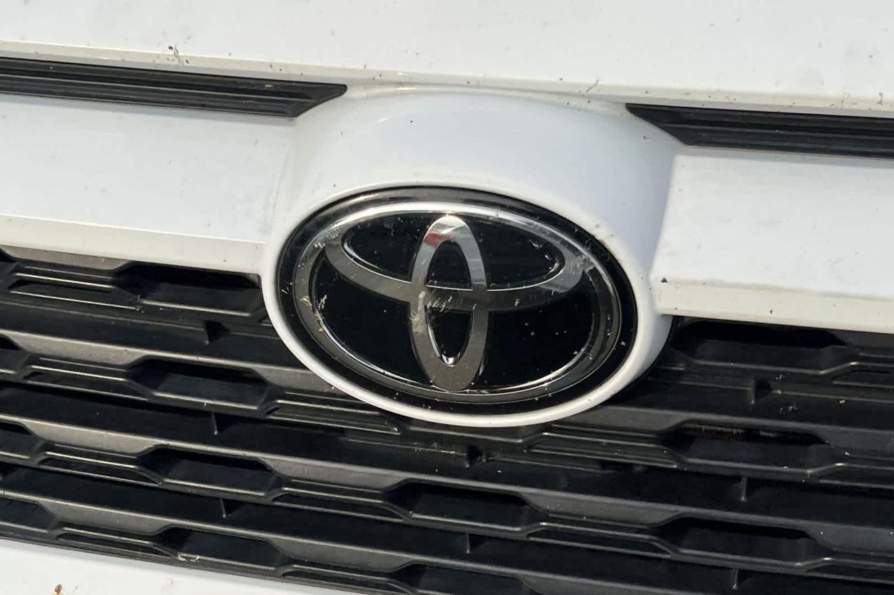2022 Toyota RAV4 LE Roseville CA