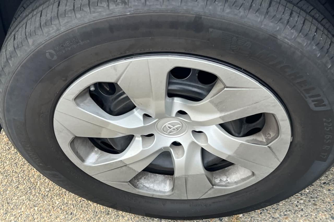 2022 Toyota RAV4 LE Roseville CA