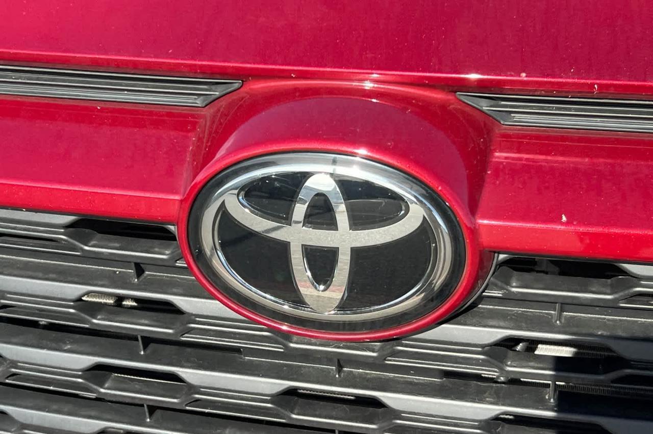 2022 Toyota RAV4 LE Roseville CA