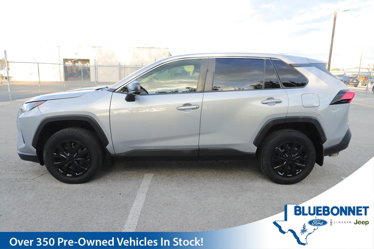 2022 Toyota RAV4 LE New Braunfels TX