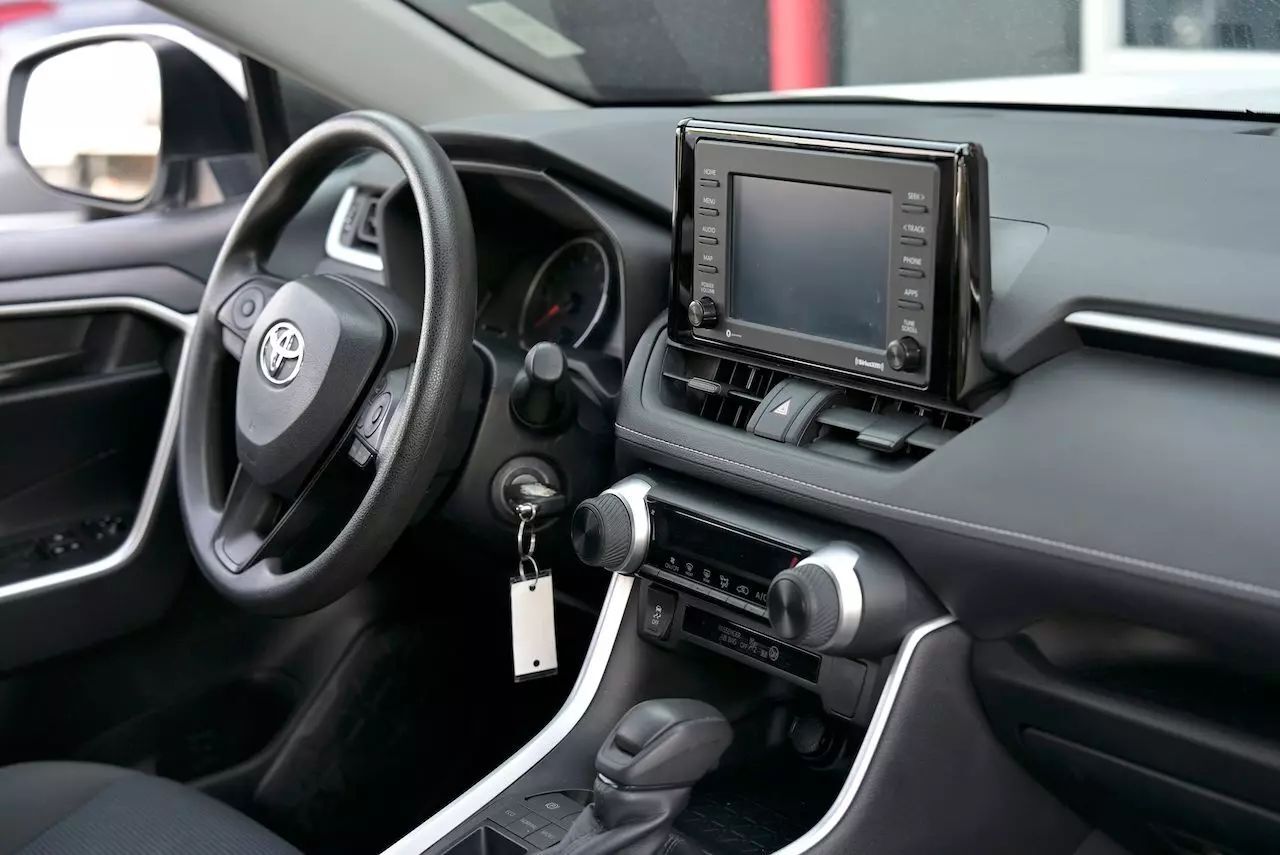 2022 Toyota RAV4 LE Sport Utility 4D Doral FL