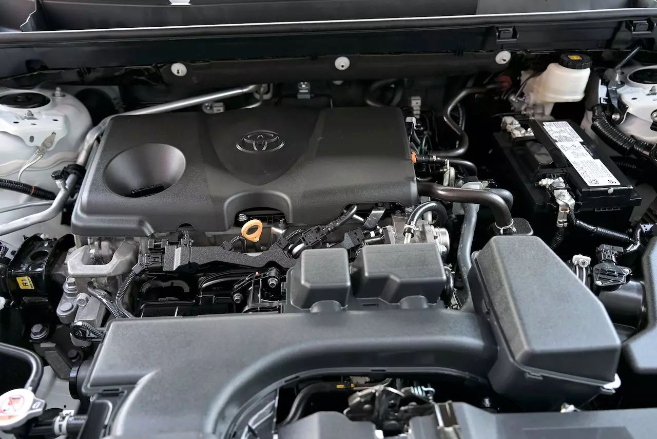 2022 Toyota RAV4 LE Sport Utility 4D Doral FL