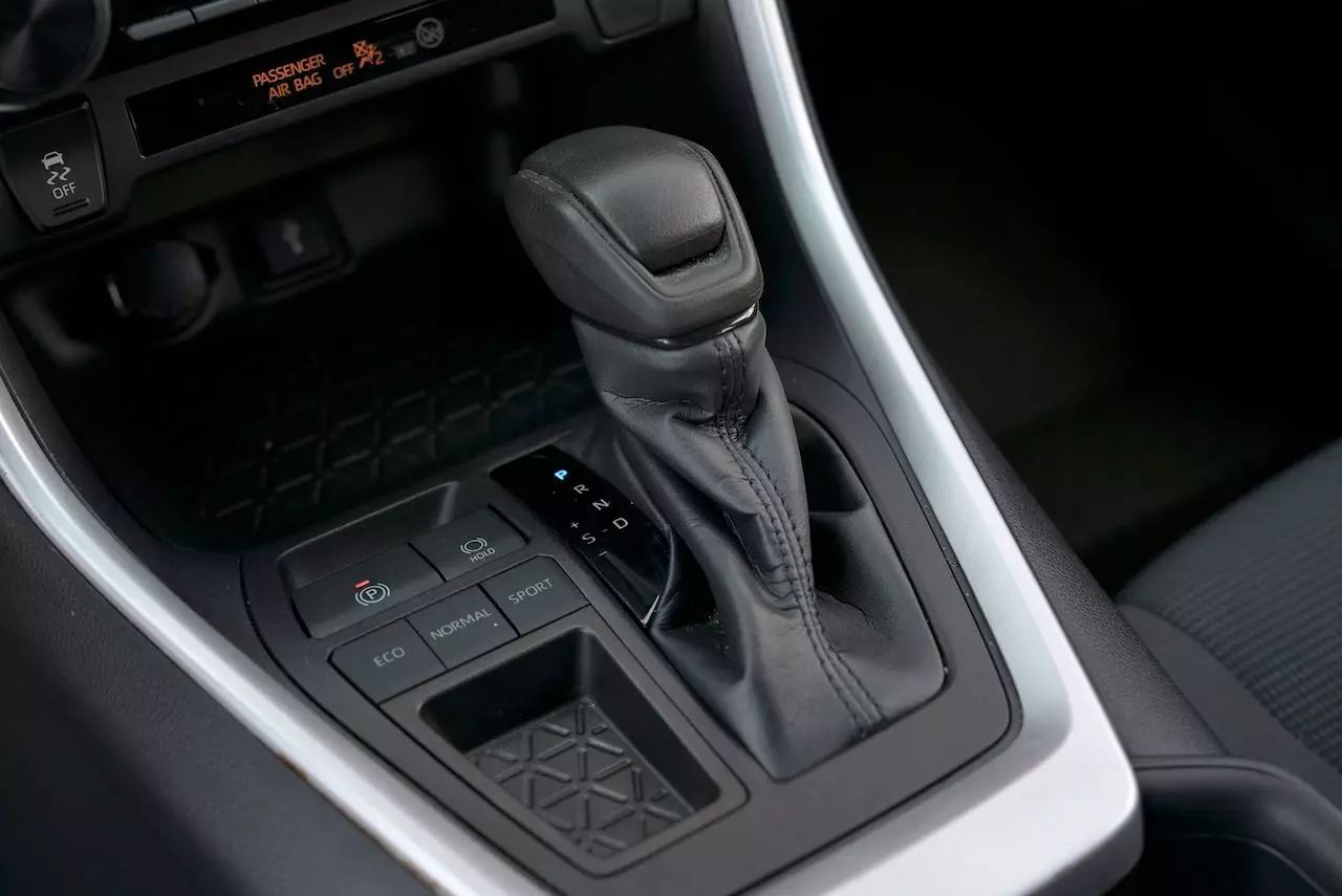 2022 Toyota RAV4 LE Sport Utility 4D Doral FL