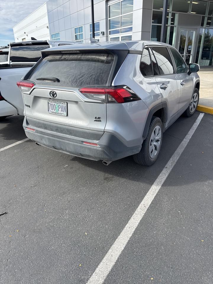 2022 Toyota RAV4 LE Ontario OR