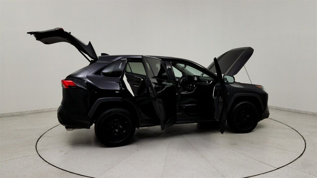 2022 Toyota RAV4 LE Laurel MD