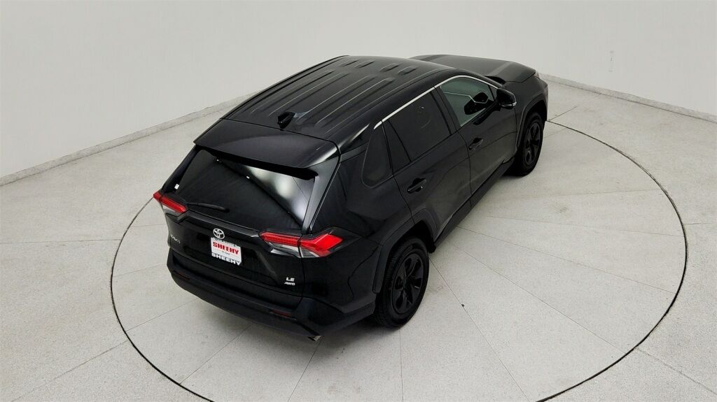 2022 Toyota RAV4 LE Laurel MD