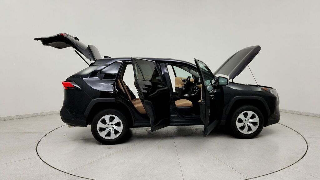 2022 Toyota RAV4 LE Laurel MD