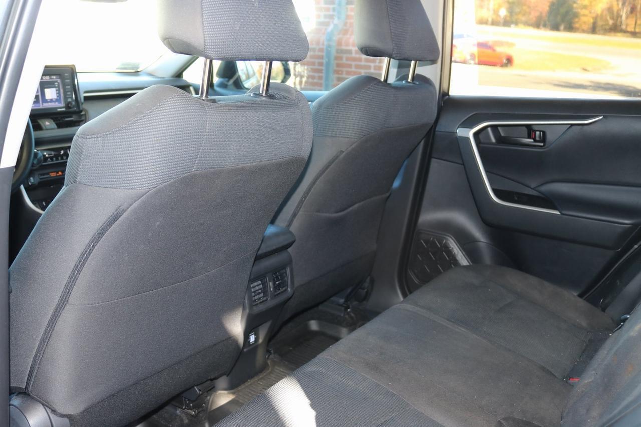 2022 Toyota RAV4 LE Fredericksburg VA