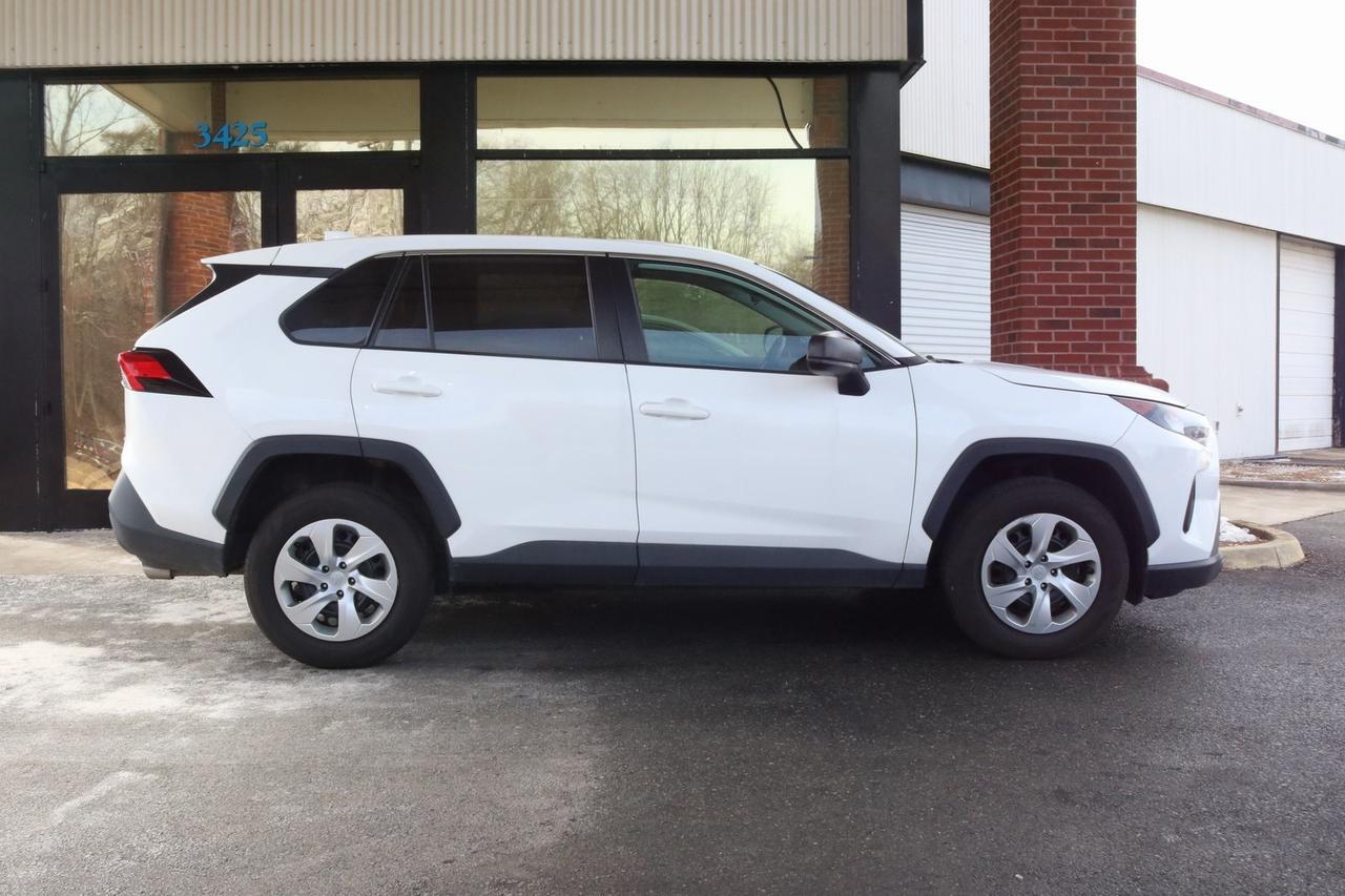 2022 Toyota RAV4 LE Fredericksburg VA