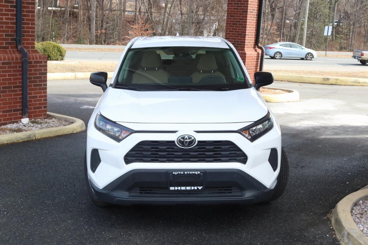 2022 Toyota RAV4 LE Fredericksburg VA
