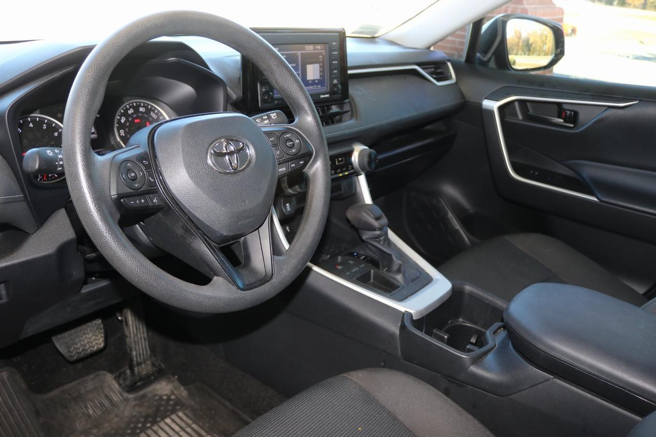 2022 Toyota RAV4 LE Fredericksburg VA
