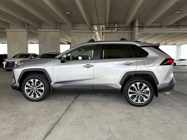 2022 Toyota RAV4 Limited