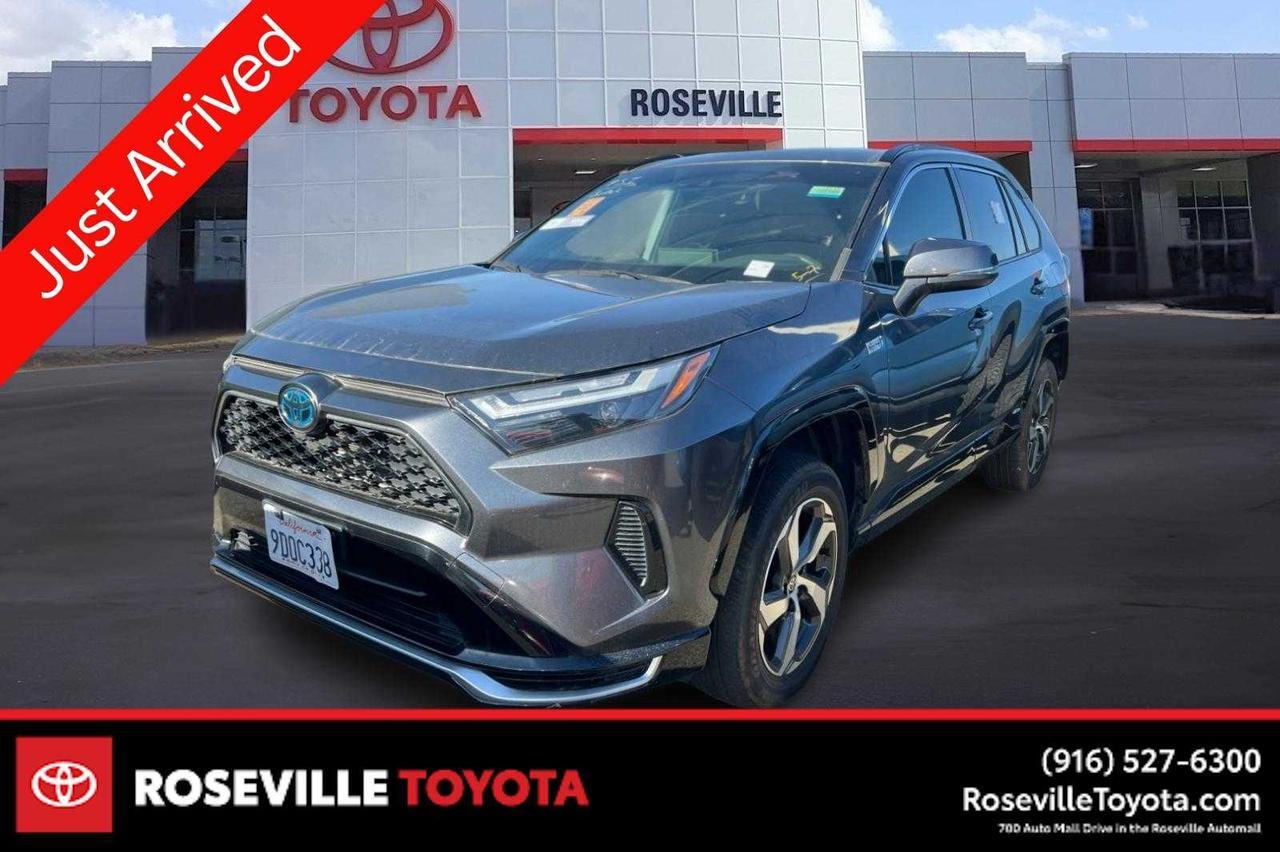 2022 Toyota RAV4 Prime SE