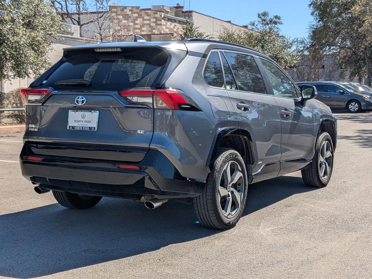2022 Toyota RAV4 Prime SE