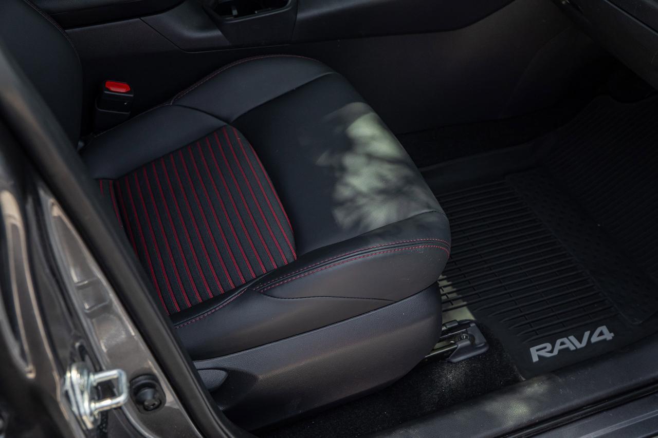 2022 Toyota RAV4 Prime XSE  Selma TX
