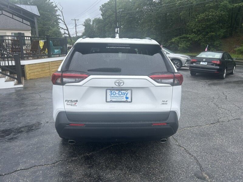 2022 Toyota RAV4 XLE - 1 OWNER - LOW MILES Webster MA