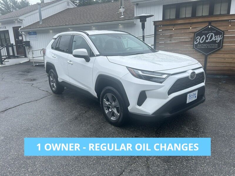 2022 Toyota RAV4 XLE - 1 OWNER - LOW MILES Webster MA